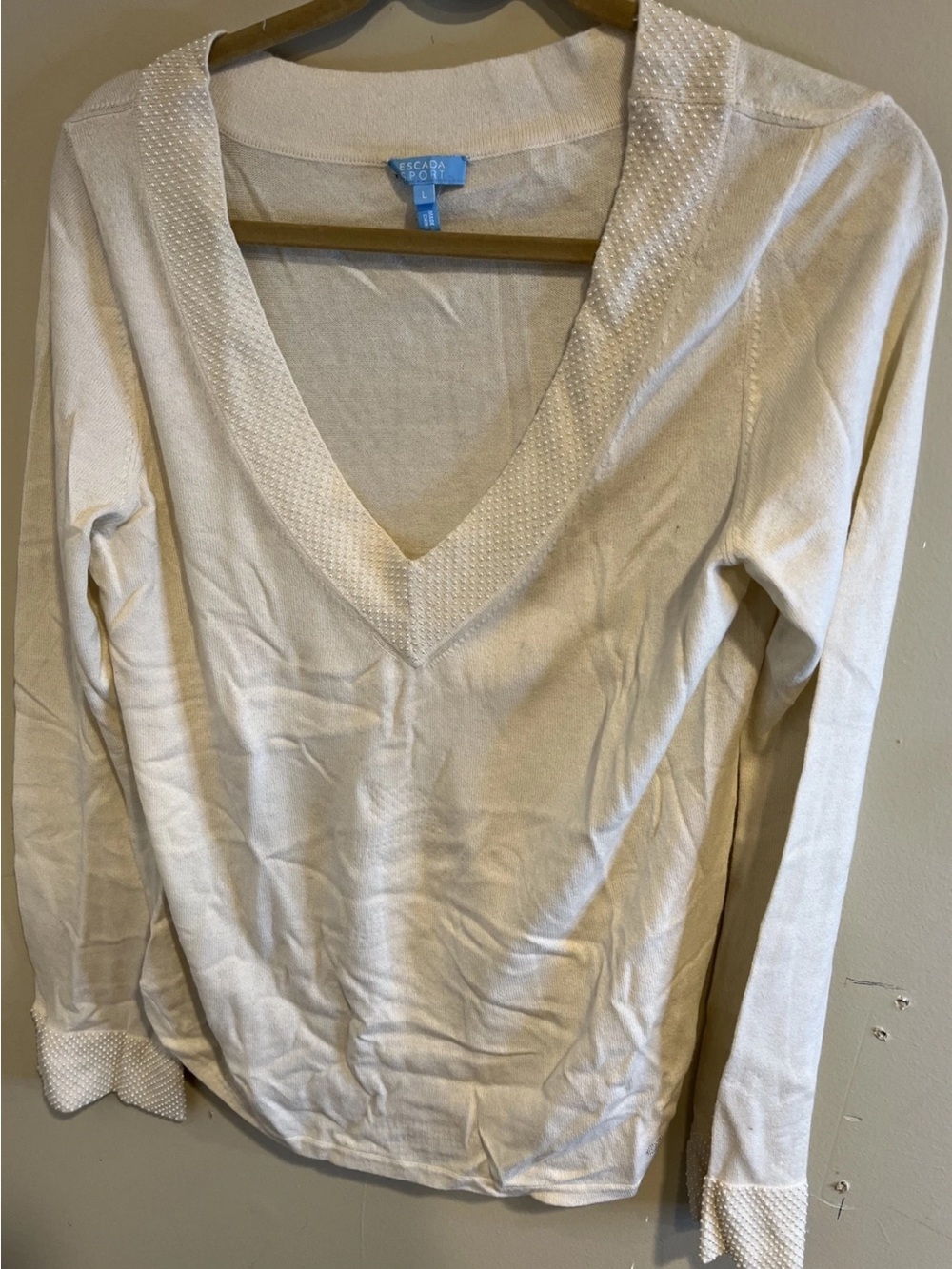Escada Cream V-Neck Sweater with Textured Trim